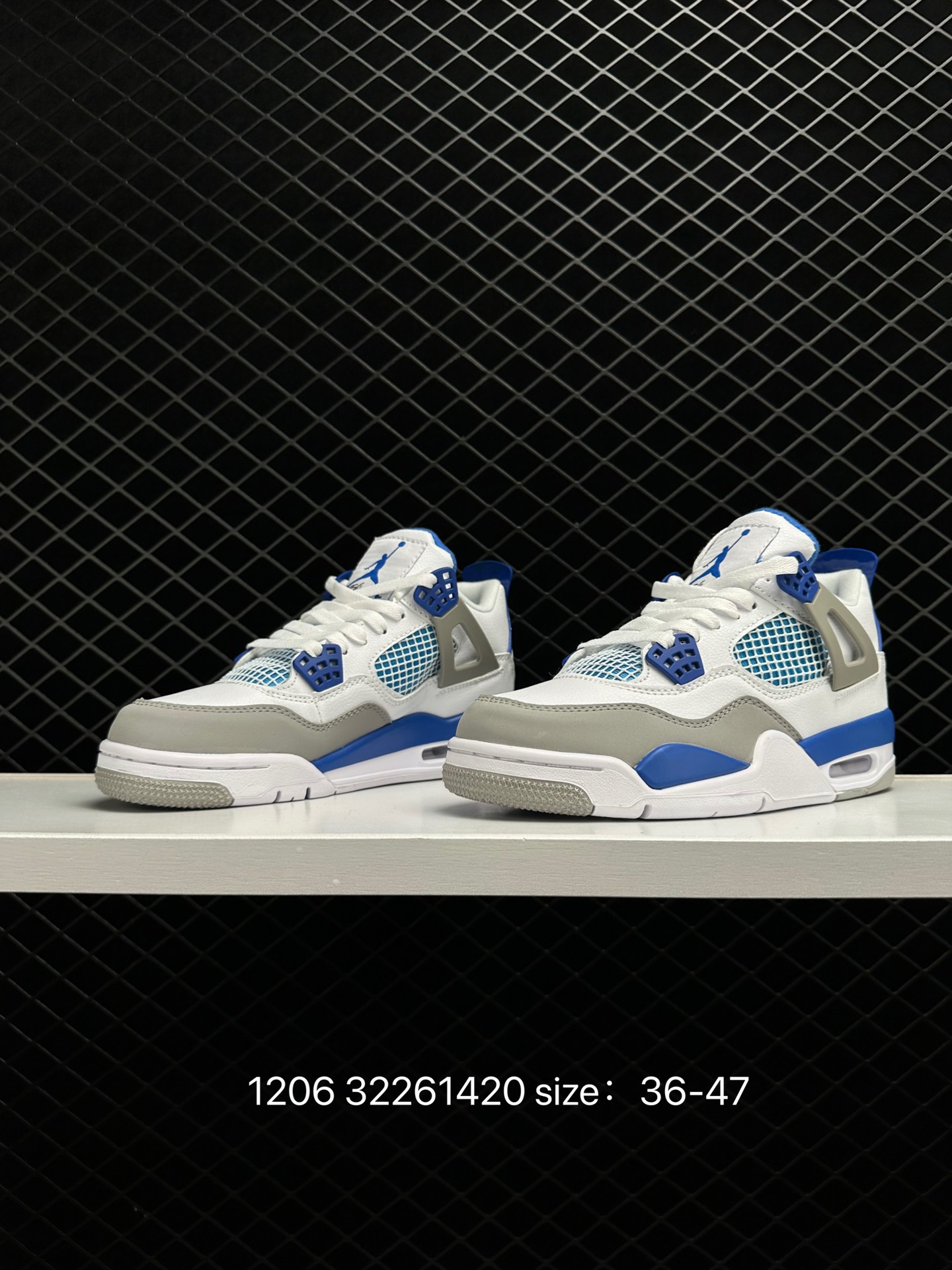 Air Jordan 4 Retro 